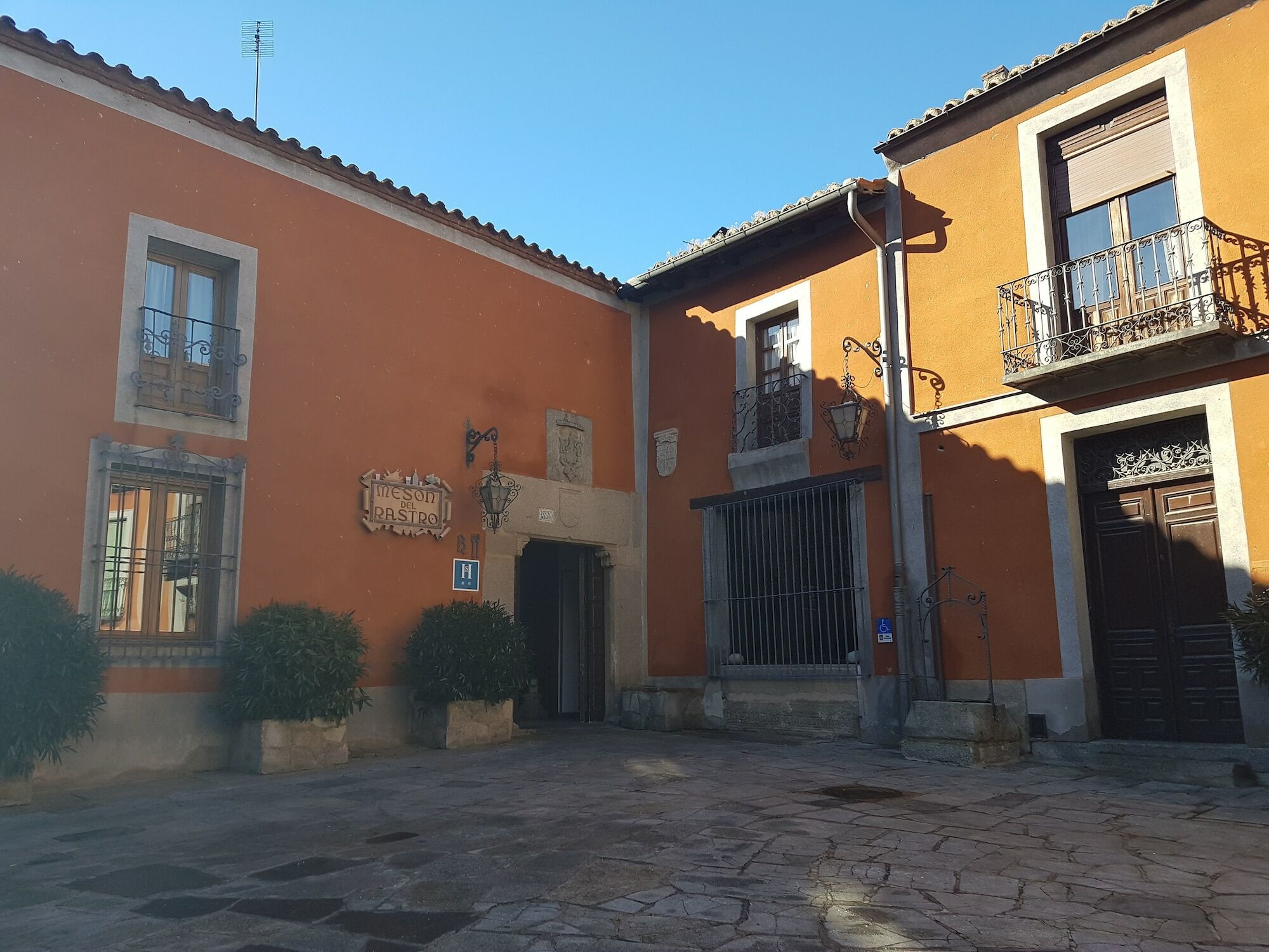 Hostal El Rastro Ávila Εξωτερικό φωτογραφία